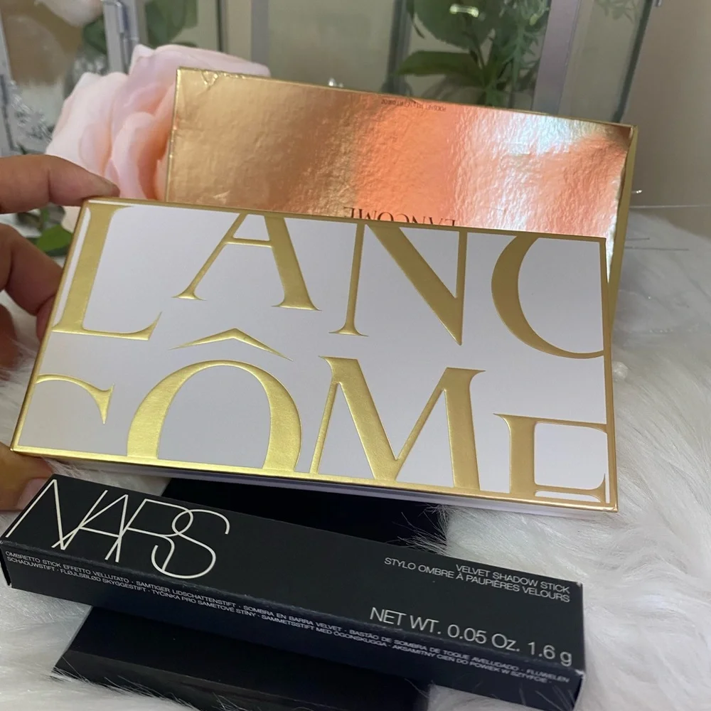 Lancome Holiday 2023 Eye & Face Palette~ 10 Eye shadow + Blush~ Limited Edition